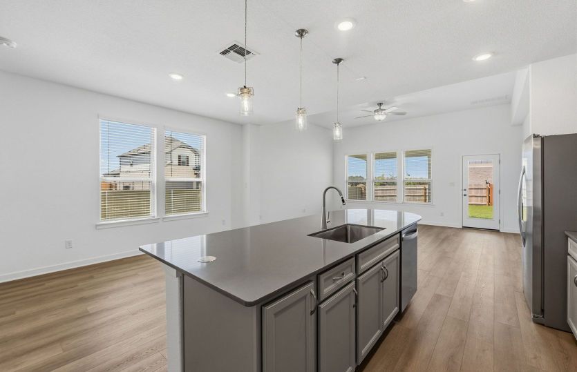 Open Kitchen