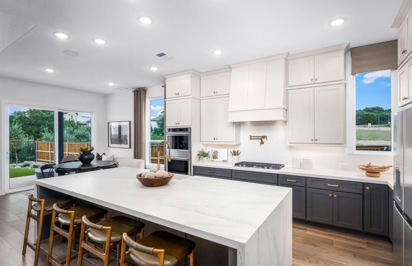 Open Kitchen