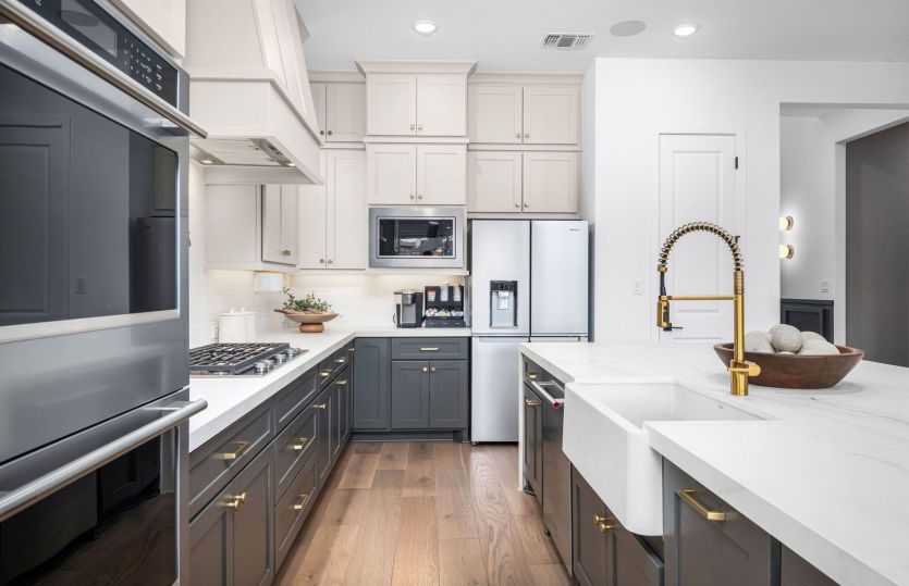 Spacious Kitchen