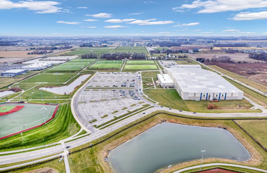 Close Proximity to Grand Park