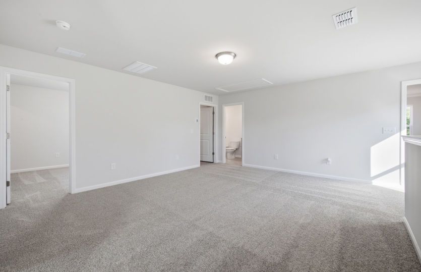 Harris #242 - Upstairs Loft Space - Pool Table or Craft Space