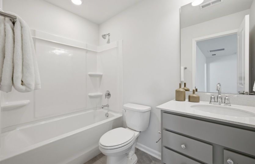 Harris #242 - Secondary Bath Upstairs