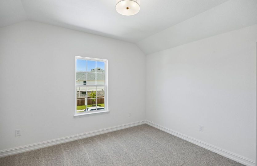 Secondary bedroom