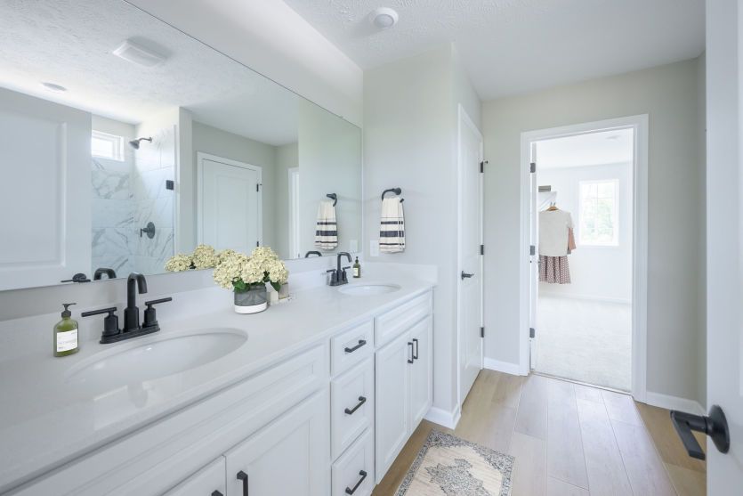 Double Bowl Vanity in Owner's Bath