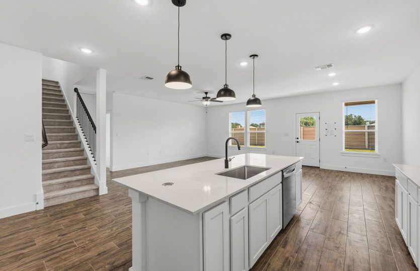 Open Kitchen
