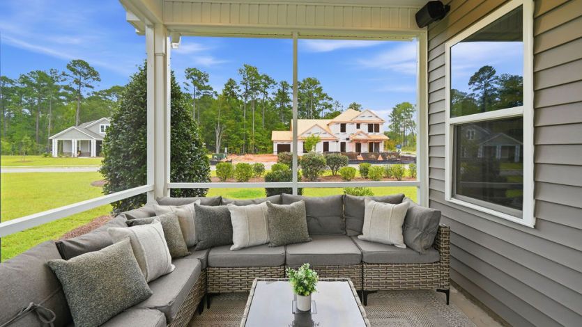Braddock Screened Patio