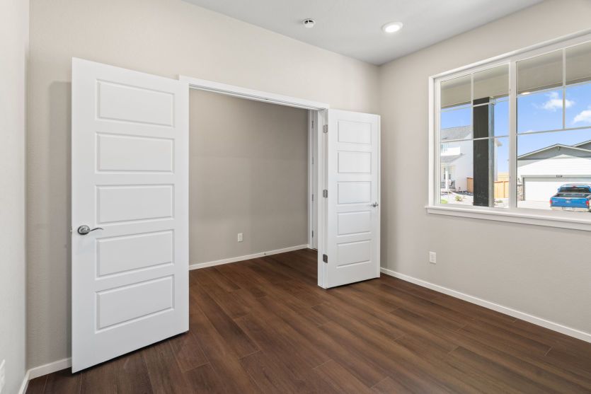 Den for Flexible Living Space