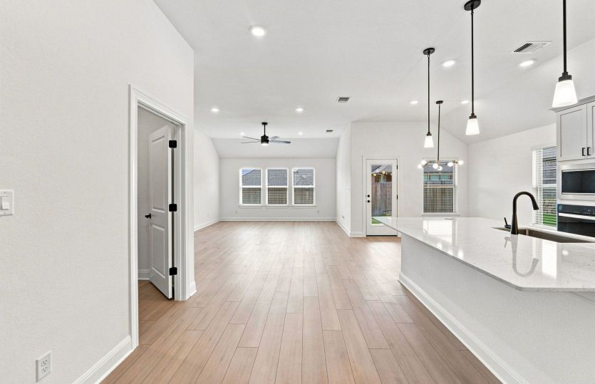 Open Kitchen
