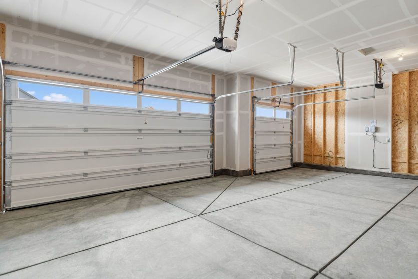 3-Car Garage