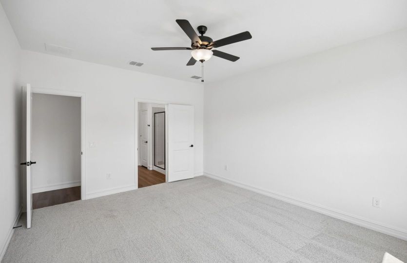 Spacious primary suite
