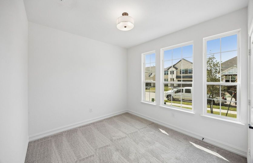 Secondary bedroom off home entry