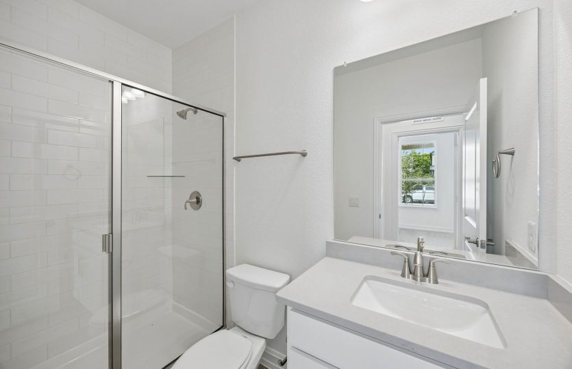 Secondary bath on first level