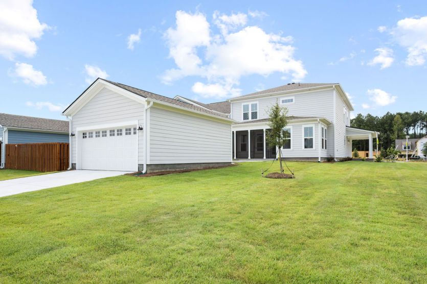 Exterior View Double Car Garage