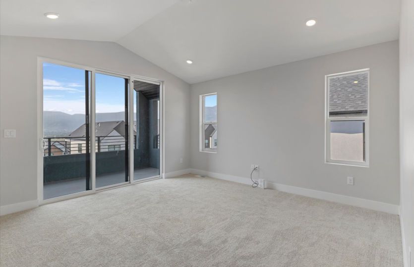 Wake up to Mountain Views