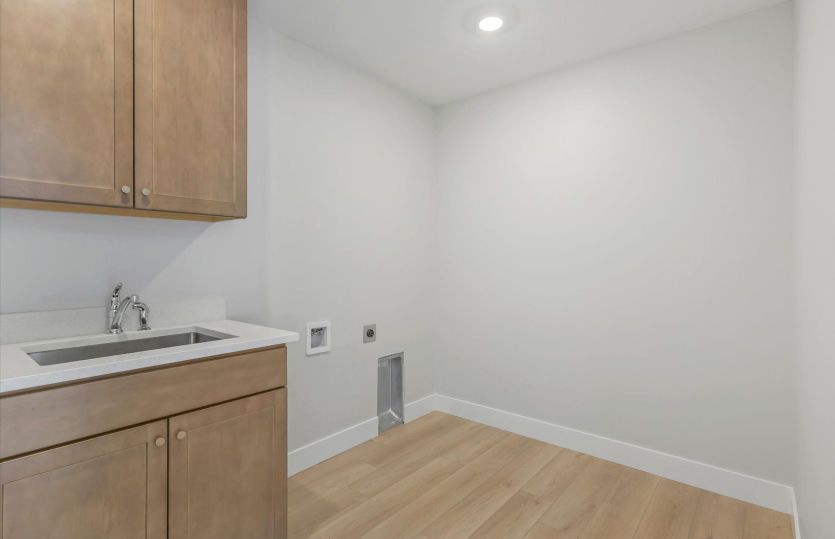 Laundry with storage