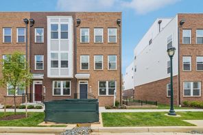 2042 Henson Norris Street (Baywood Way)
