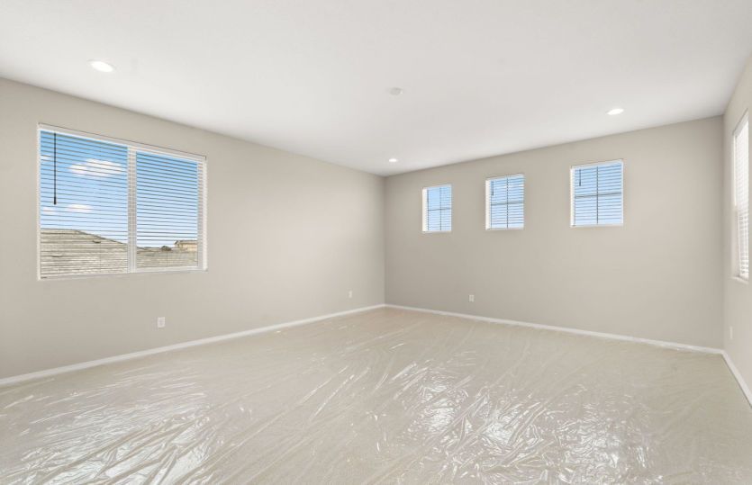 Large loft area perfect for a game room or hangout space