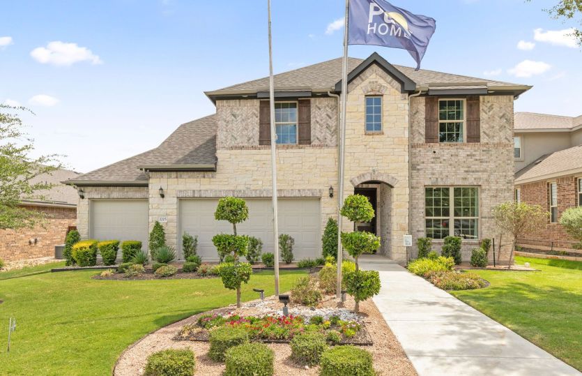 Lexington Model Exterior
