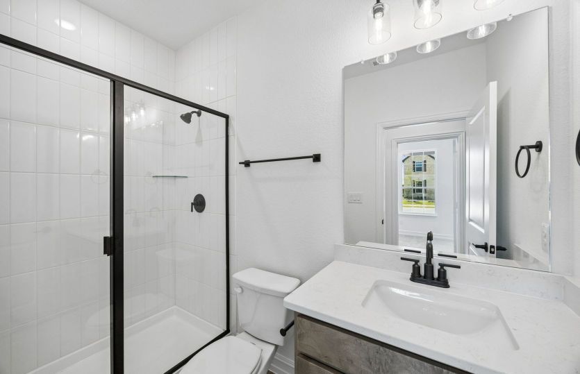 Secondary bath on first level