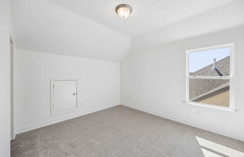 Secondary bedroom