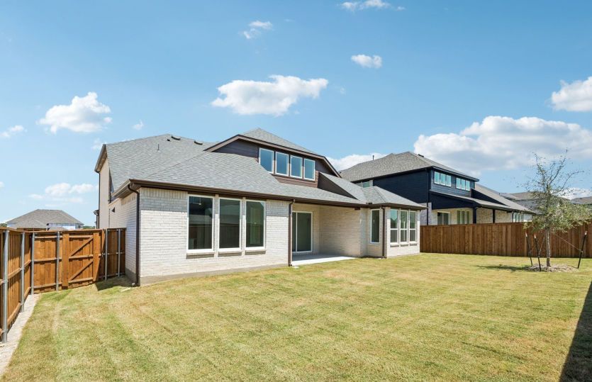 Oversized fenced-in backyard