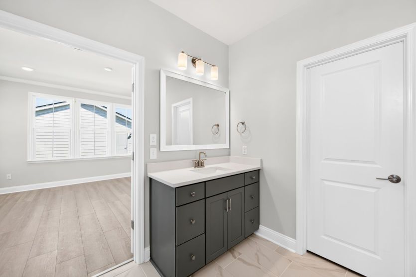 Owner's Suite Bathroom