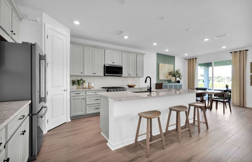Whitestone | Kitchen & Cafe