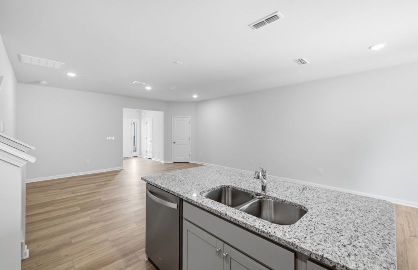 Hemingway #9 - Kitchen overlooks Great Room & Dining