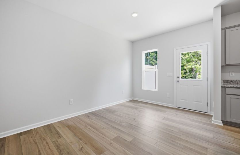 Hemingway #9 - Dining Area has Access to Outdoor Patio