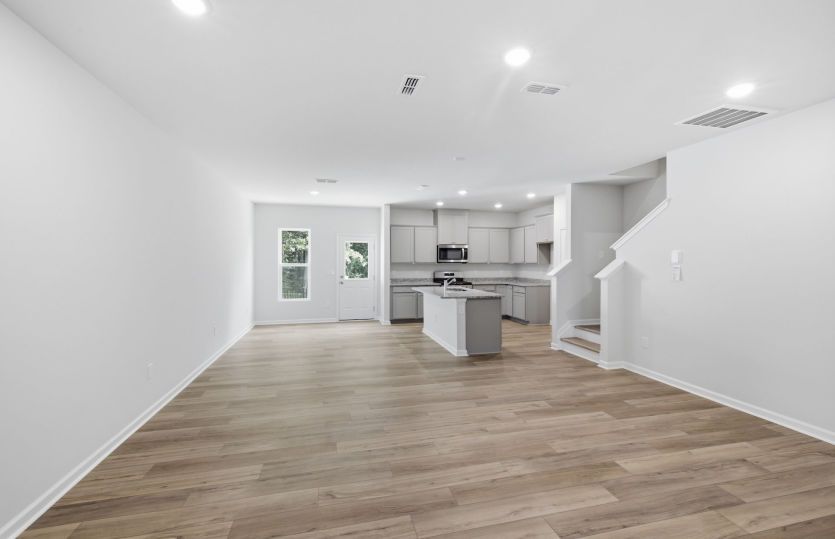 Hemingway #9 - Main Living Areas