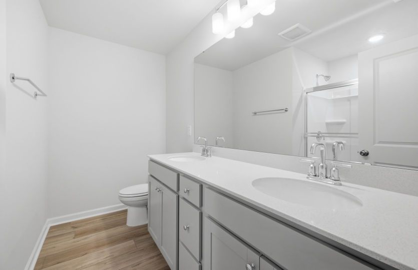 Hemingway #9 - Owner's Bath