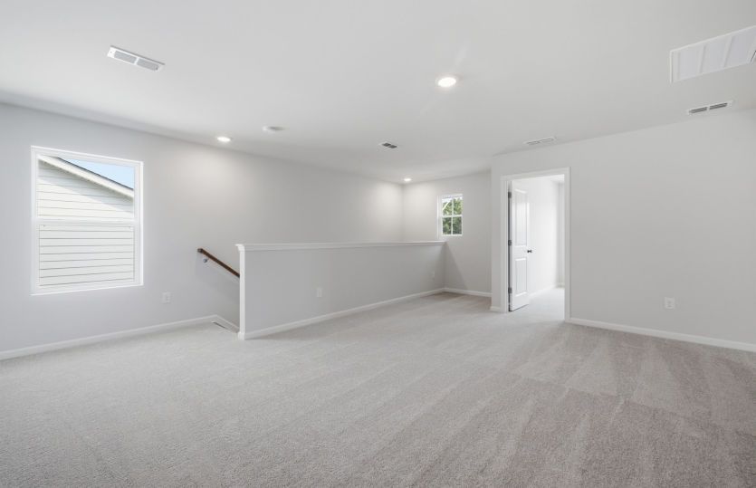 Harris #124 - Upstairs Loft has Tons of Possibilities