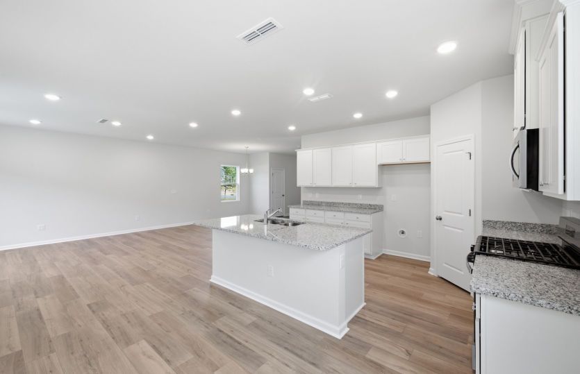 Murray #122 - Kitchen