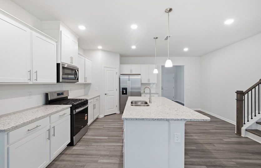Hampton #105 - Kitchen Ready to Welcome you to Cook your Favorites