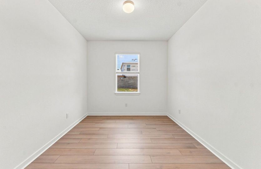Enclosed Flex Room