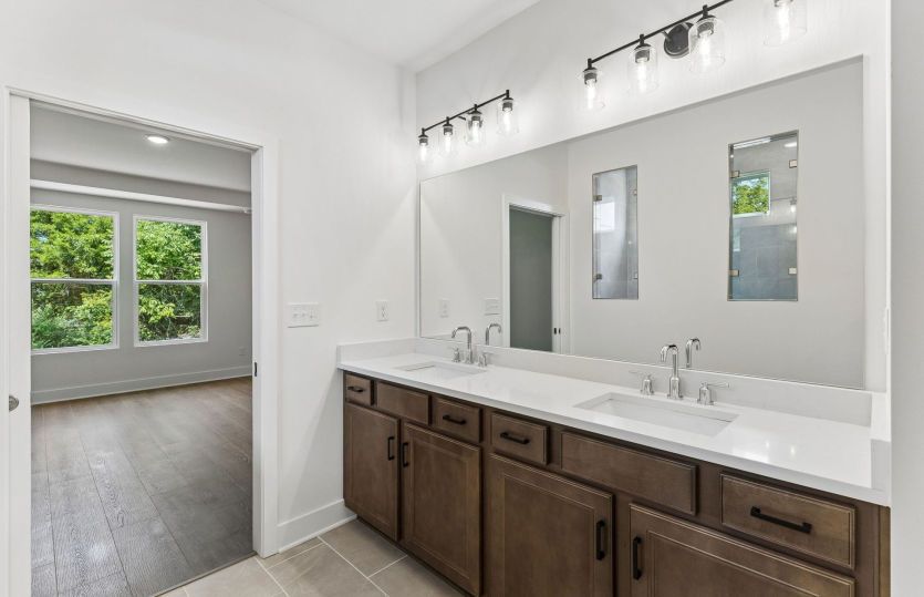 Owner's Bathroom