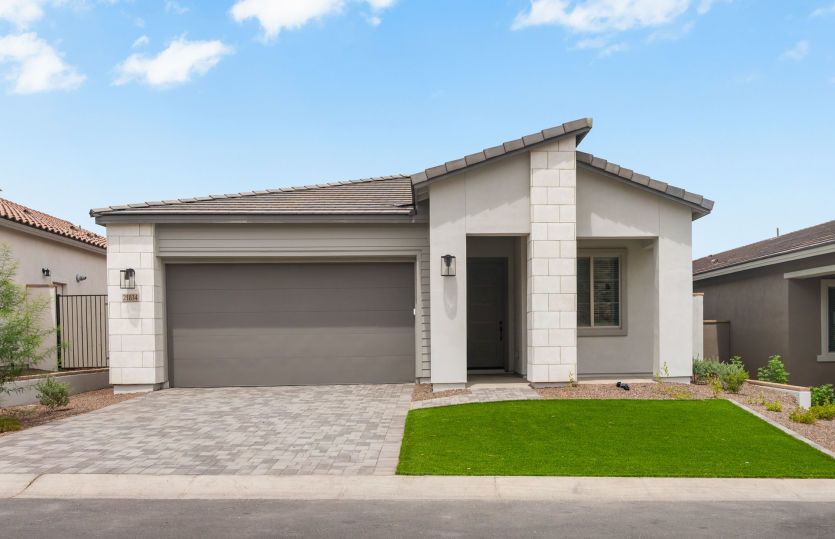 Solitude - Regent Hills - Meadow Series: Buckeye, Arizona - Pulte Homes