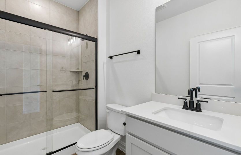 Secondary bath on first level