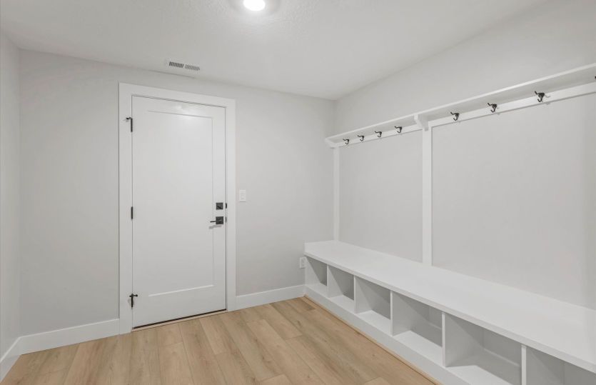 Boot Bench with Storage