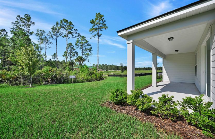 Mystique | Covered Lanai