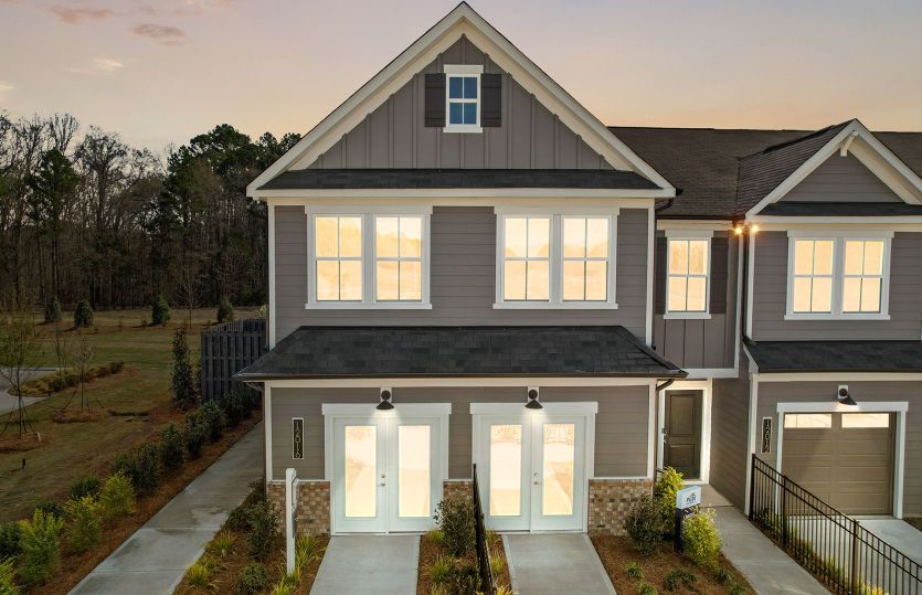 Carson Model Exterior