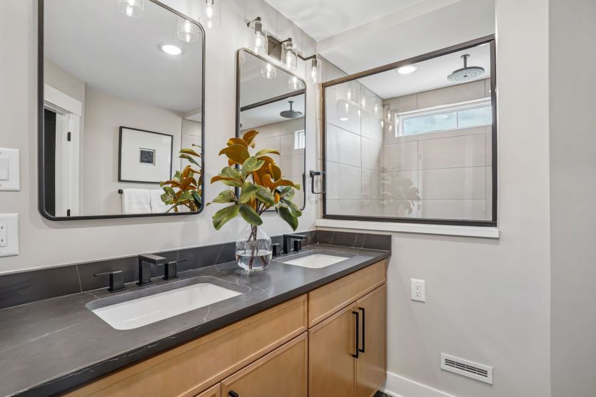 Owner's Bath