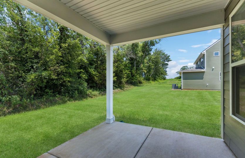 Lot 96 - Mystique - Exterior