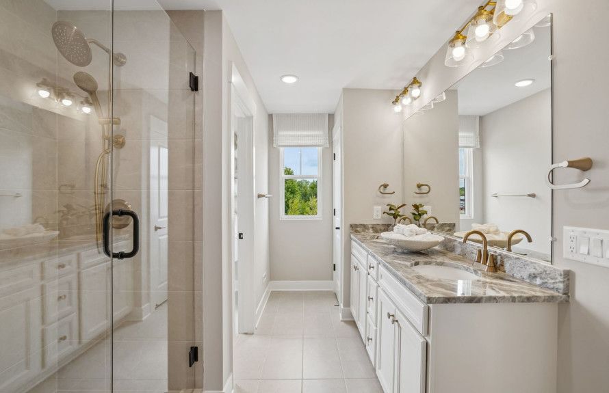 Owner's Bath