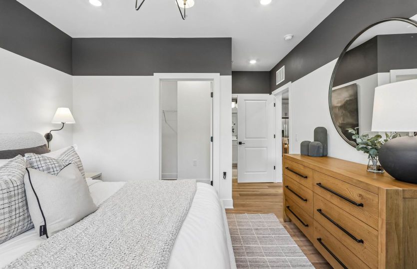 Luxurious Owner's Suite - Model Representation