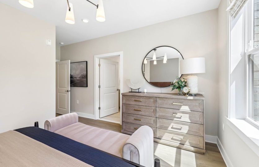 Luxurious Owner's Suite