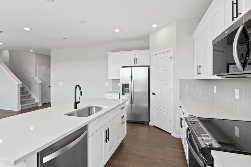 Kitchen Appliances Included