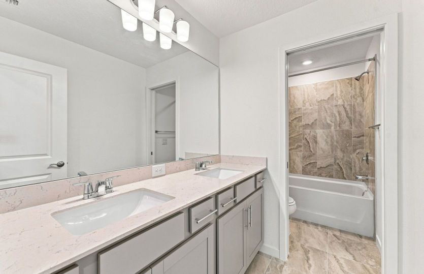 Bathroom 2 w/Dual Sinks