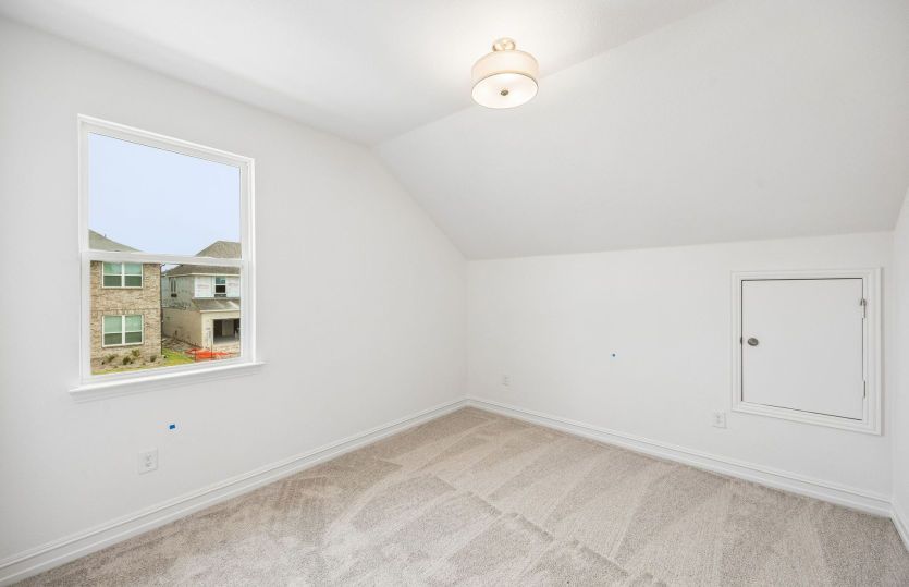 Secondary bedroom