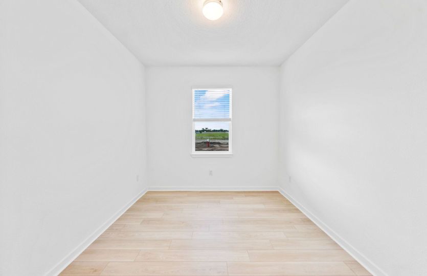 Enclosed Flex Room